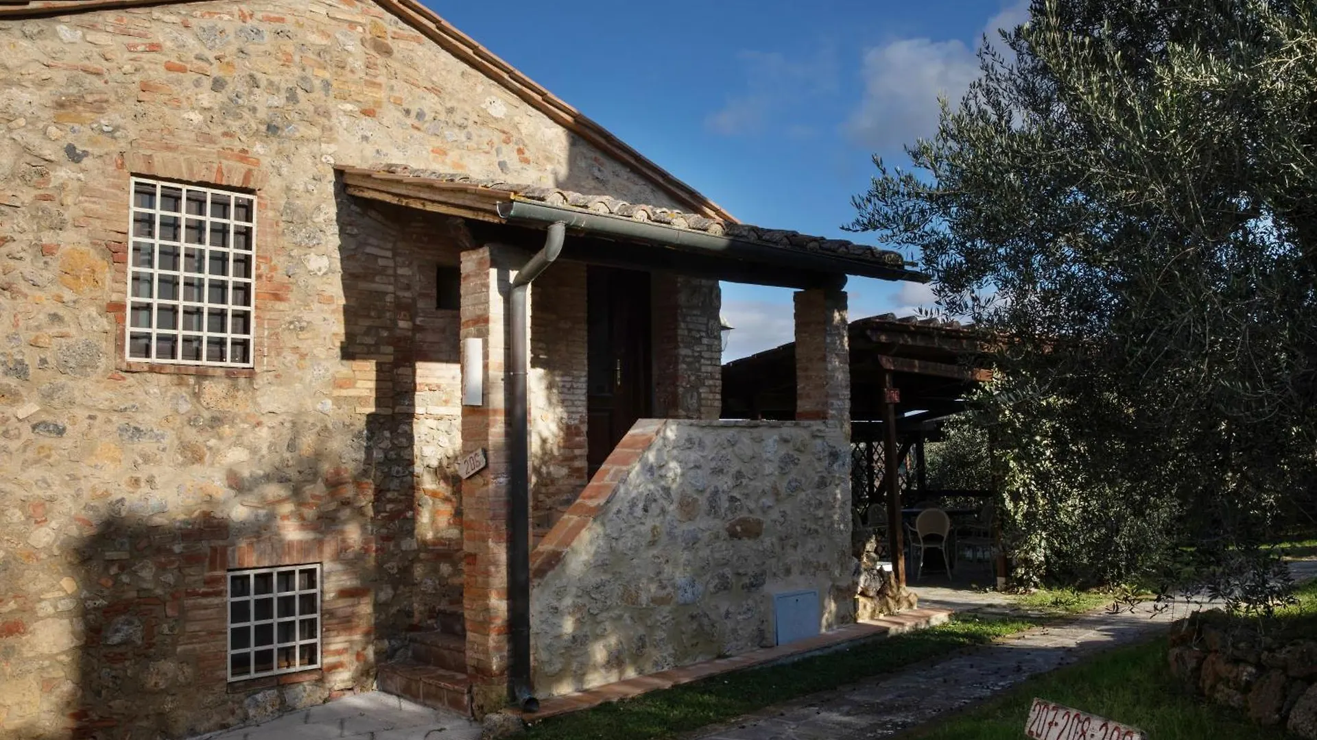 Gospodarstwo agroturystyczne Tenuta Decimo - Il Borgo Di Mariano San Gimignano