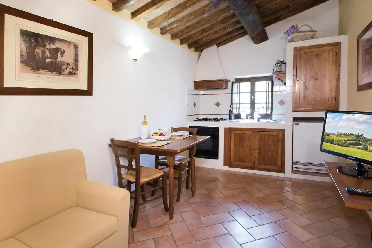 Gospodarstwo agroturystyczne Tenuta Decimo - Il Borgo Di Mariano San Gimignano